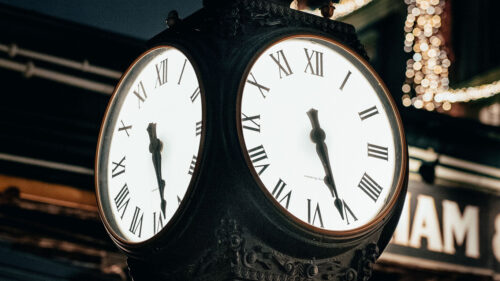 Clock, Dial, Backlight, Wallpapers Free Download For Windows & iOS