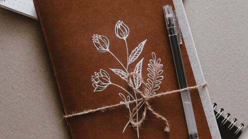 Notebook, Pen, Flowers Wallpapers Free Download