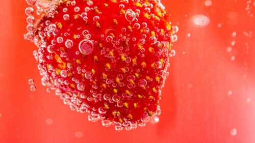 Strawberry, Bubbles, Macro HD Wallpapers Free Download