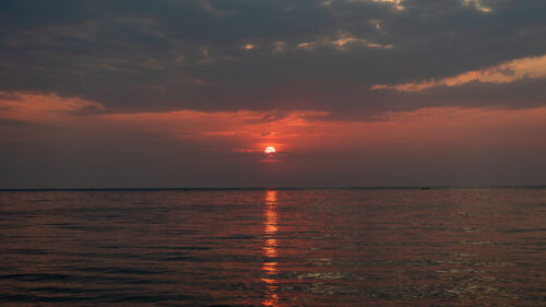 Sunset, Glare, Sea HD Wallpapers Free Download