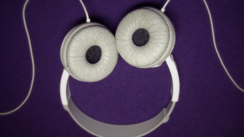 Headphones, Smiley, Funny Wallpapers Free Download