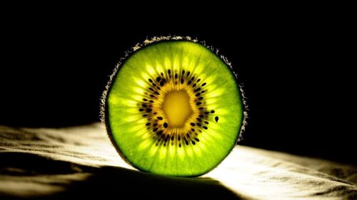 Kiwi, Middle, Light HD Wallpapers for Windows