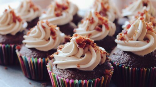 Muffins, Cream, Dessert, Gritting Free HD Wallpapers Download