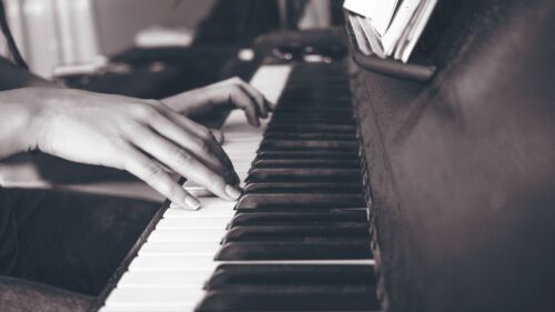 Piano, Hands, Keys, BW HD Wallpapers Free Download