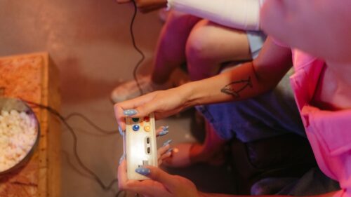 Friends Playing Retro Video Games Desktop Wallpaper