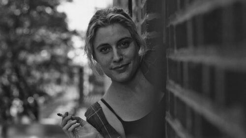 Cinematic Portrait of Director Greta Gerwig High Resolution 4K Desktop Wallpaper