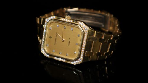 Luxury Gold Audemars Piguet Watch with Diamonds 4K Desktop Wallpaper