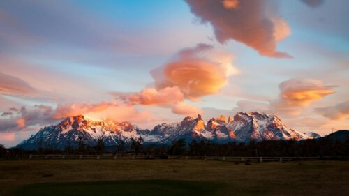 Stunning Torres del Paine Mountain Sunset 4K Desktop Wallpaper