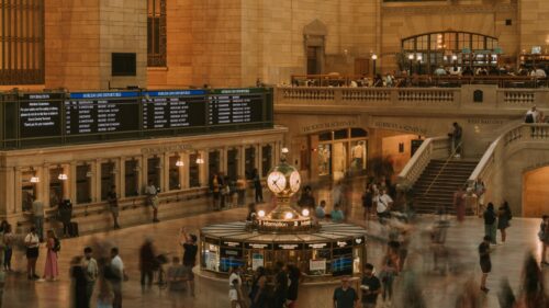 Grand Central Terminal Interior Blur Motion 4K Desktop Wallpaper