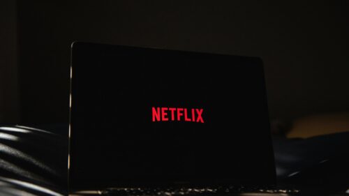 Netflix Logo Dark Minimalist Aesthetic 4K Desktop Wallpaper