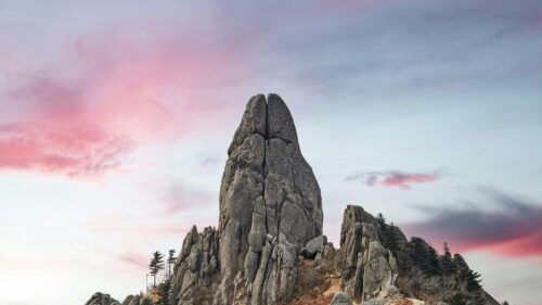 Dramatic Granite Peak at Sunset Sky 4K Desktop Wallpaper
