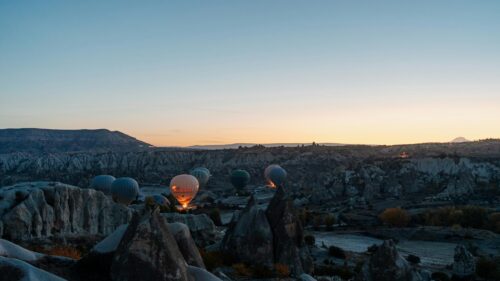 Breathtaking Hot Air Balloons Over Cappadocia Sunrise 4K Wallpaper