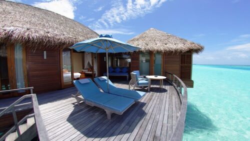 Luxurious Tropical Overwater Bungalow Maldives Resort PC Wallpaper