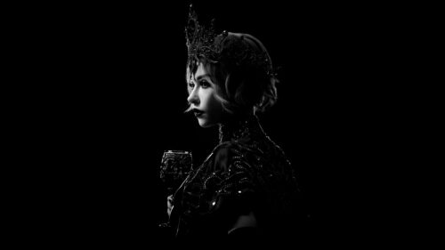 Elegant Gothic Queen Portrait with Crown and Chalice Black and White PC Wallpaper