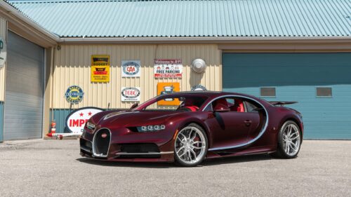 Stunning Maroon Bugatti Chiron Hypercar Exterior Desktop Wallpaper