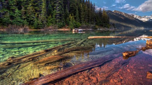 Breathtaking Crystal Clear Mountain Lake Landscape PC Wallpaper