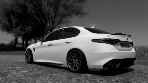 Stunning Monochrome Alfa Romeo Giulia Sport Sedan PC Wallpaper