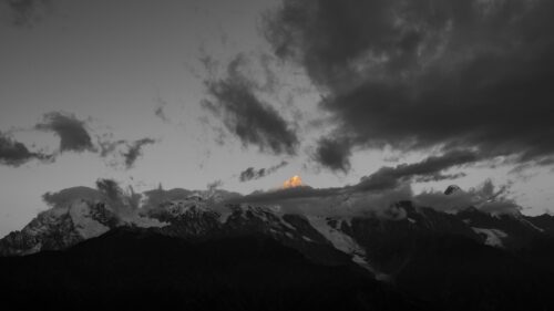 Golden Peak Mountain Sunrise Black and White Desktop Wallpaper