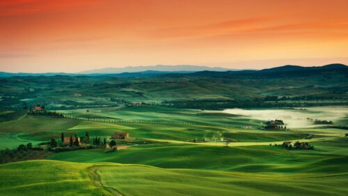 Breathtaking Tuscany Landscape Sunrise Over Rolling Green Hills Desktop Wallpaper