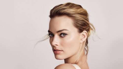 Stunning Margot Robbie Portrait Professional Photography PC Wallpaper