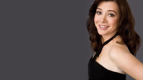 Alyson Hannigan Smiling Portrait Professional Photography Desktop Wallpaper