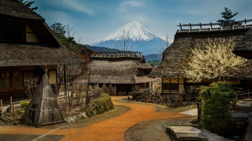 Traditional Japanese Village with Mount Fuji View 4K PC Wallpaper