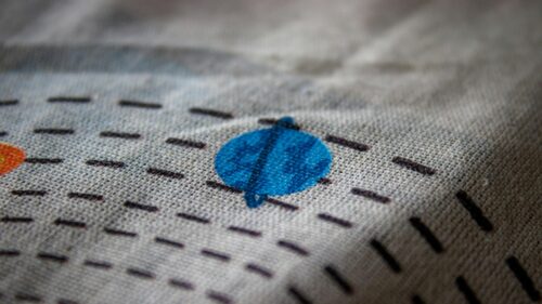 Minimalist Abstract Blue Dot and Dash Lines Art Desktop Wallpaper