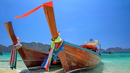 Traditional Thai Longtail Boats on Tropical Beach PC Wallpaper