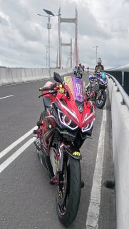 SUPERMOTO HD WALLPAPERS