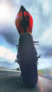 Superbike Wallpapers for Mobile Free Download – Best Wallpapers (20)
