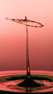 Arty Drop Wallpaper