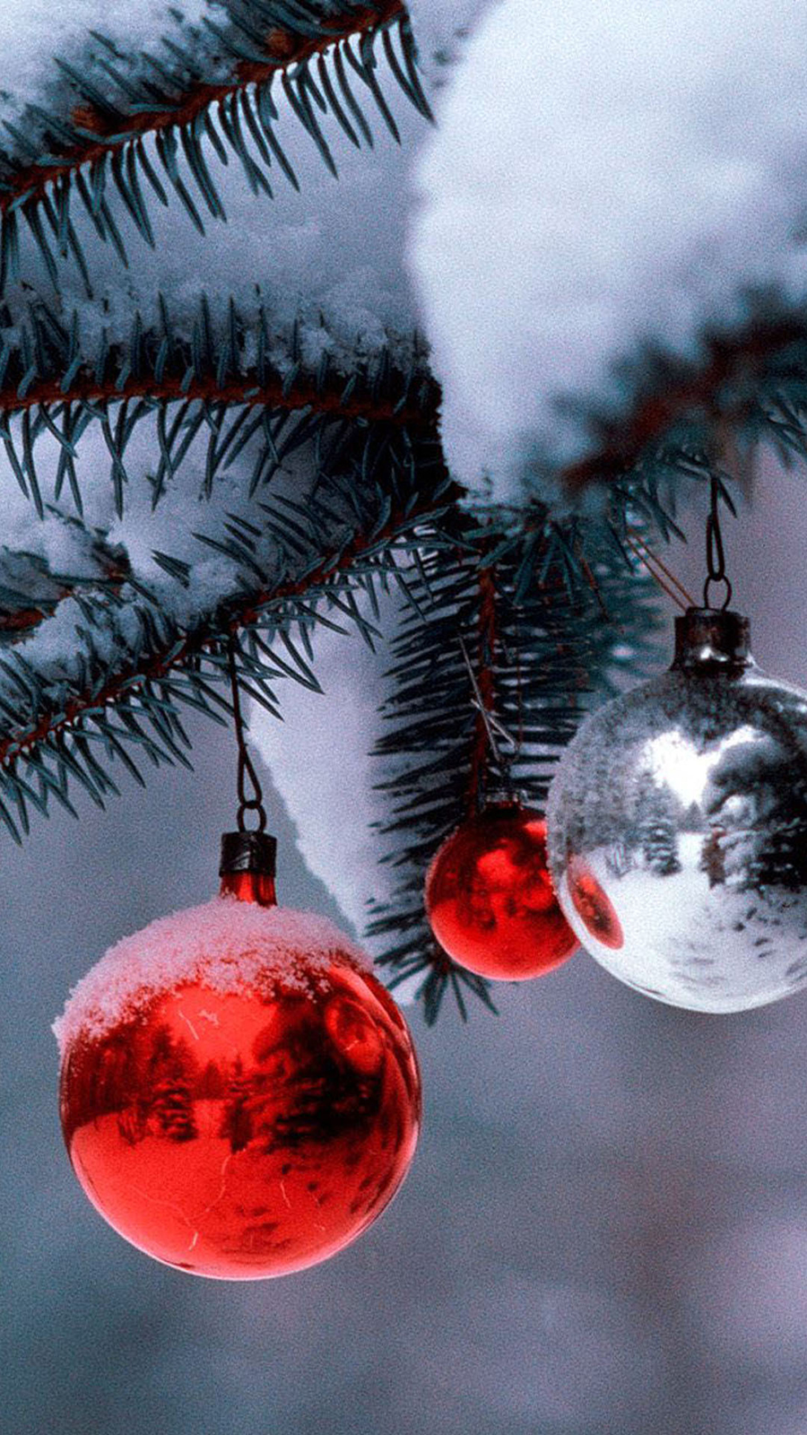 Red Christmas Balls Tree Snow Android Wallpaper