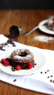 Chocolate Doughnuts Sugar Powder Valentines 4K Wallpapers