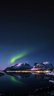 Aurora Night Snow Mountains Wallpapers Free Download