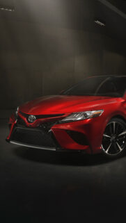 Download Luxury Car HD Wallpapers