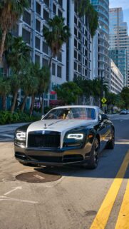 4K Ultra HD Rolls Royce Wallpapers Free Download for iPhone