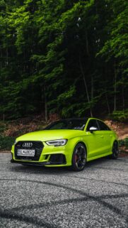 Audi RS4 Full HD Wallpapers Free Download