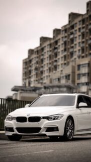 Bmw 320i 4K Full HD Wallpapers Download