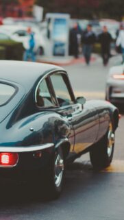 Car Retro Old Wallpapers Download for Mobile