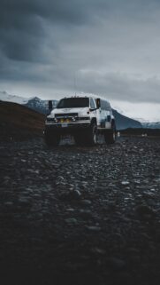 Chevrolet Suv Car Wallpapers Free Download for Phone & iPhone