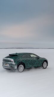 Jaguar SUV Car Wallpapers Free Download for Phone & iPhone