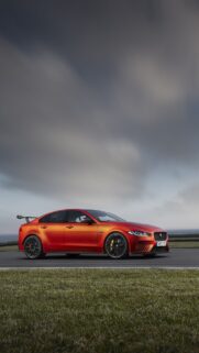 Jaguar Xe 4K HD Wallpapers Free Download
