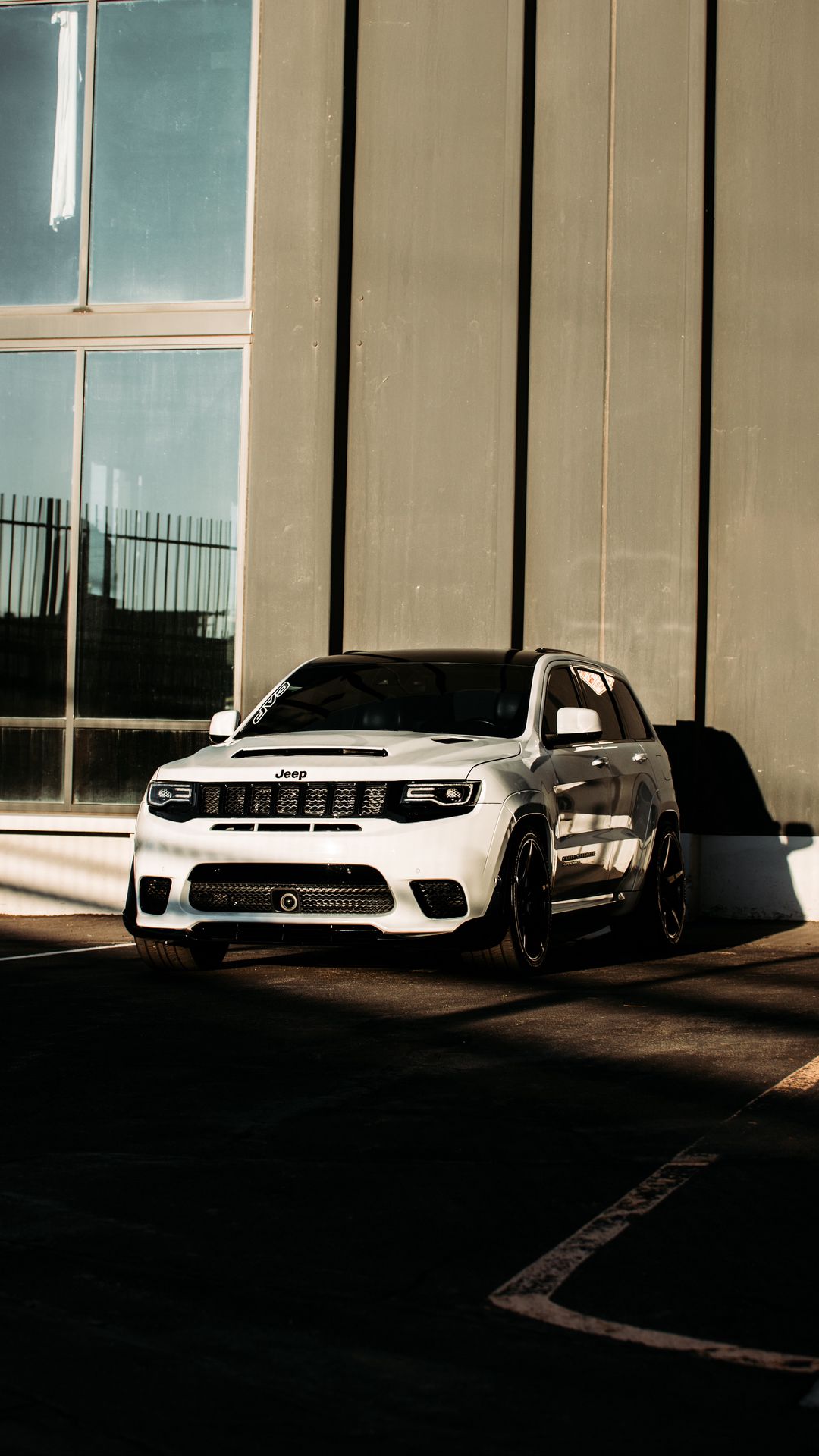 ดาวนโหลด Jeep grand cherokee wallpaper APK สำหรบ Android