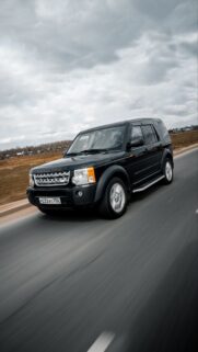 Land Rover Discovery Wallpapers Free Download