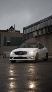 Mercedes Benz C250 Wallpapers Free Download