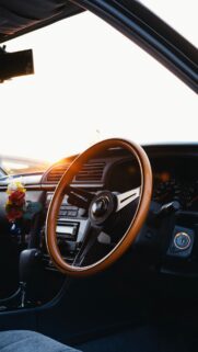 Oldtimer Steering Wheel Wallpapers Download