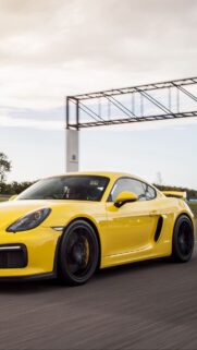 Porsche Cayman GT4 Wallpapers Download for Apple Background