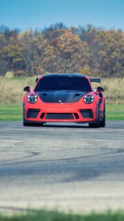 Porshe Car Race Wallpapers Free Download for Phone