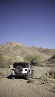 Suv Dessert Wallpapers Free Download