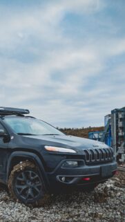 Suv Jeep Series Wallpapers Free Download for Mobile